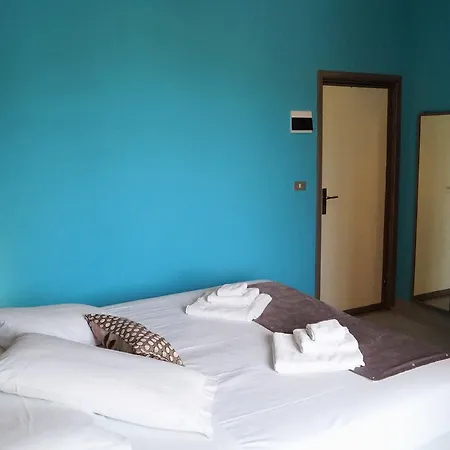Hotel Adele 2*